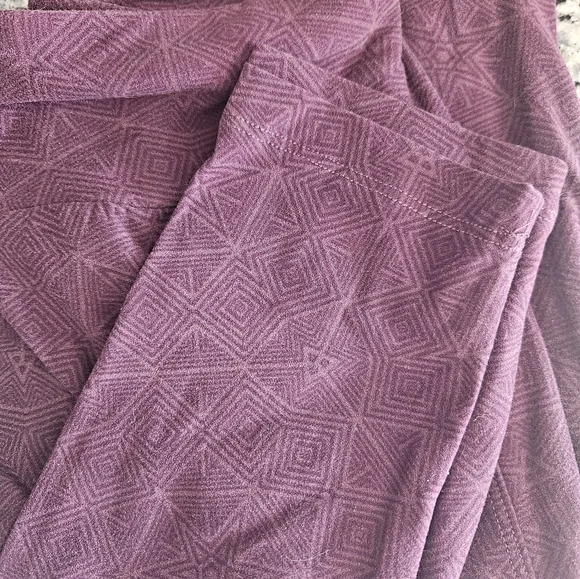 LuLaRoe Geometric Leggings Size Oz. Set Of 6 - Picture 2 of 8